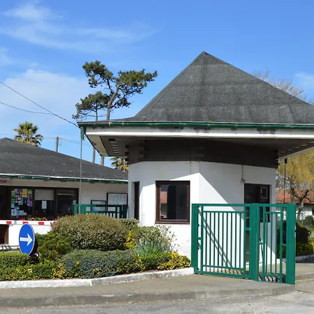 Parque De Campismo Orbitur Кемпинг 3*