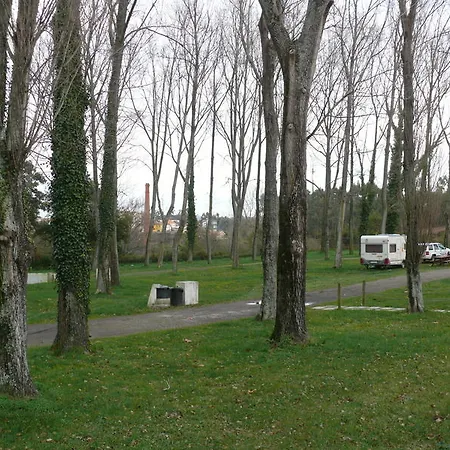 Parque De Campismo Orbitur 캠프장 3*